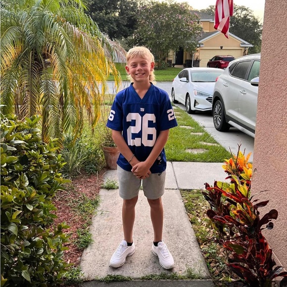 Meet your Posher, Posh - Picture 7 of 7